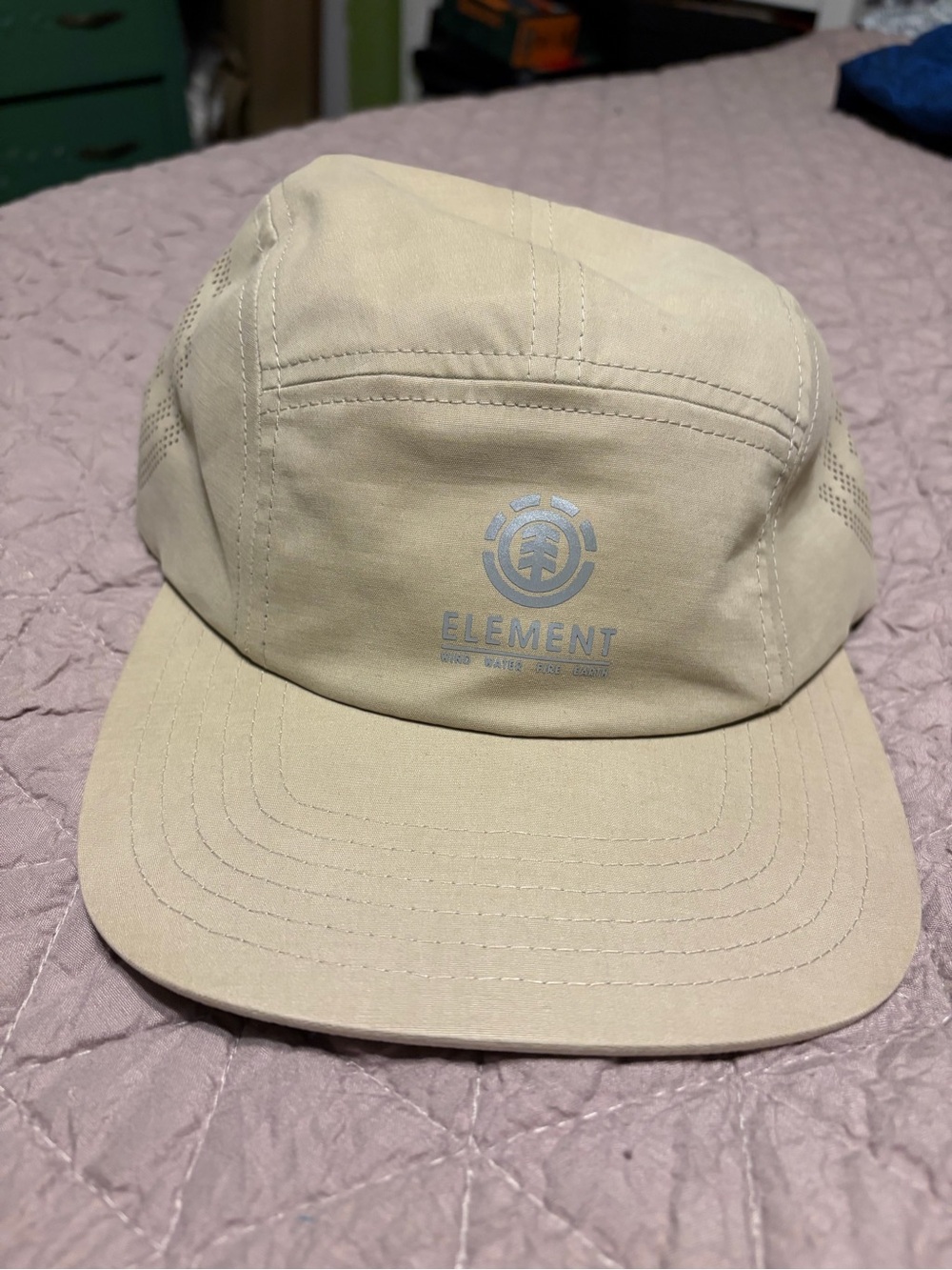 Element Five-Panel Cap in Light Beige with Reflective Logo